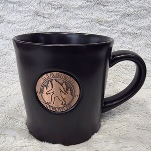 BIGFOOT COUNTRY Coffee Mug Cup 16 oz. Sasquatch Collectible Copper Emblem Brown